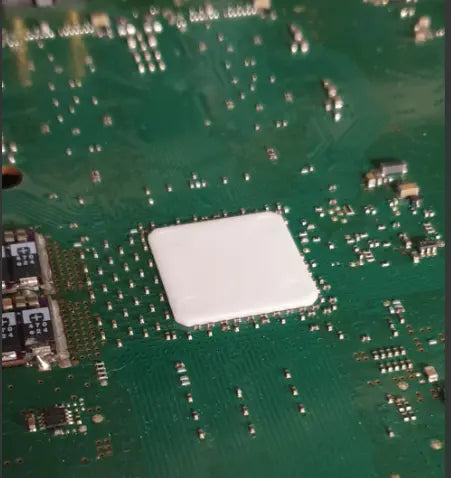 Cell Bracer Plug – PS3 Cell CPU Stabilizer for Fat Consoles Delid Tool